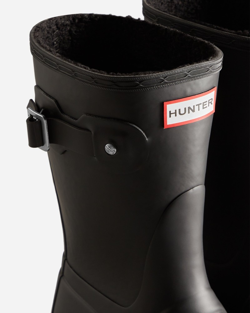 Botas Wellington Hunter Short Insulated Feminino Pretas | 73684834