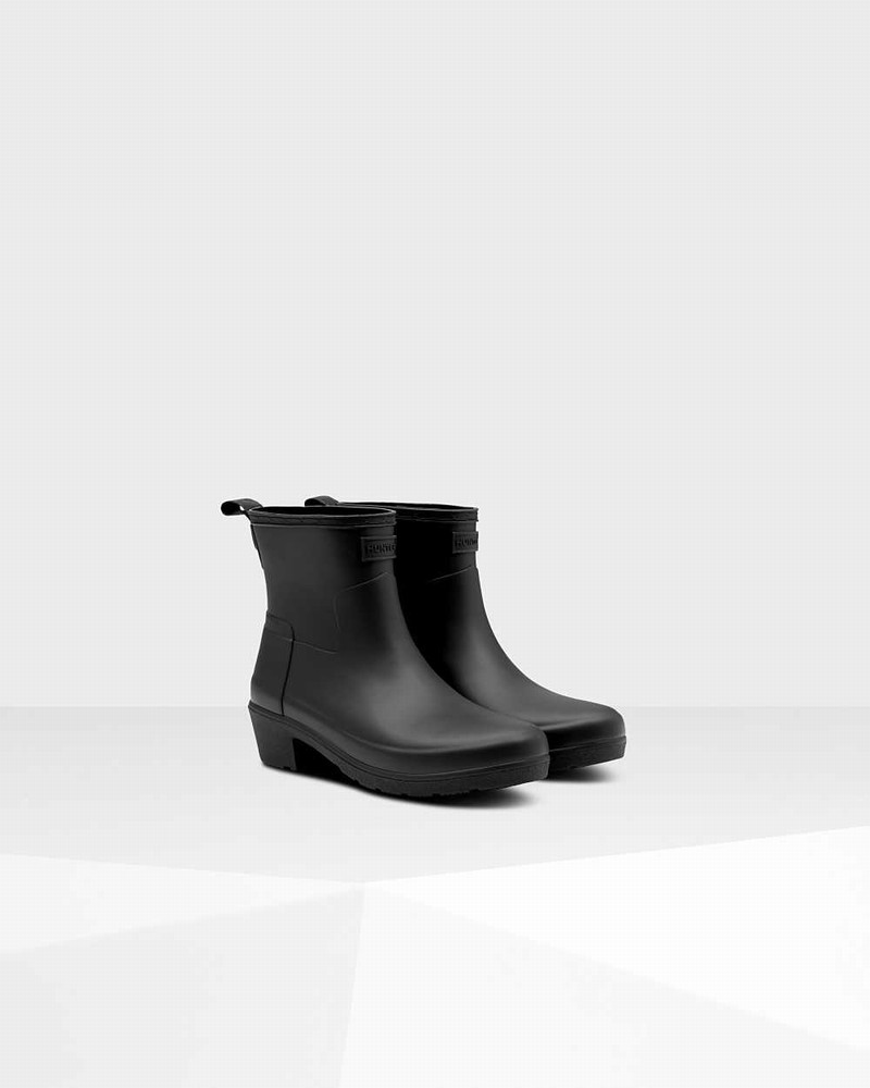 Botins Hunter Refined Slim Fit Low Heel Feminino Pretas | 747479351