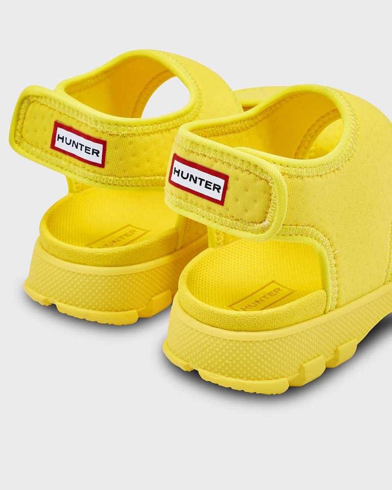 Sandálias Hunter Original Big Outdoor Walking Criança Amarelas | 250325043
